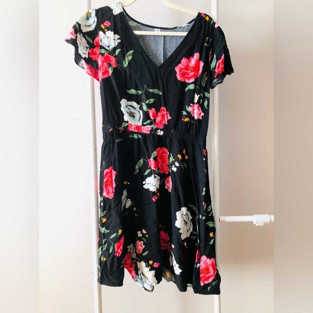 Old Navy mini dress. Flowy and flattering.